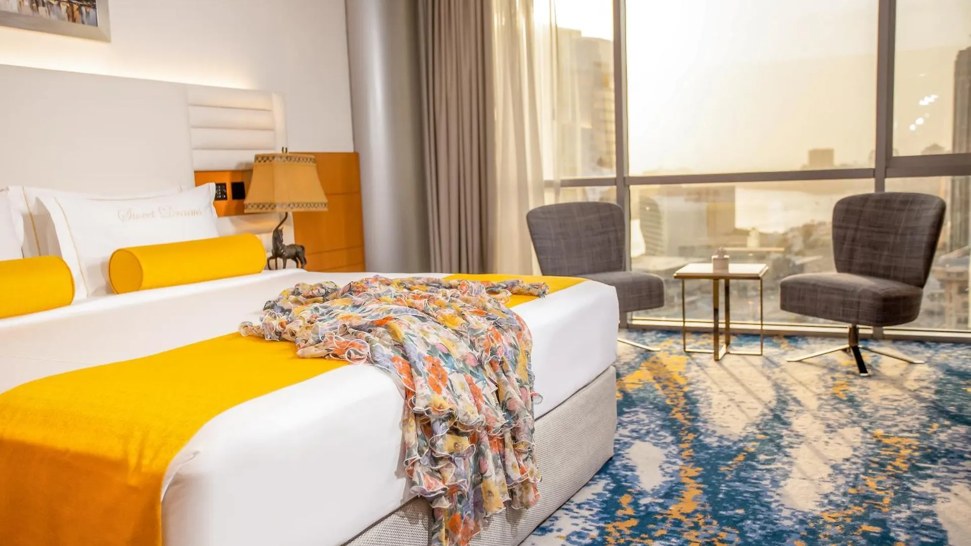 Отель Golden Sands Boutique Hotel-Dubai Creek