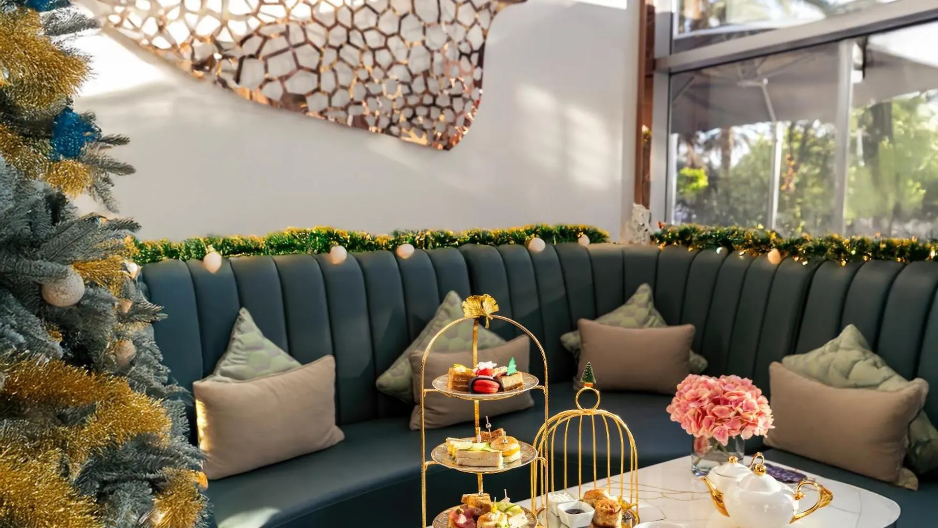 ***** Отель Golden Sands Boutique Hotel-Dubai Creek ОАЭ